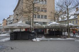 Kavarna Trmostovje, Prešernov trg