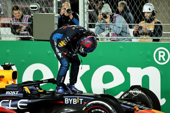 Mercedes kot v starih časih, Verstappen pa štirikratni svetovni prvak