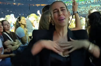 Tina Gaber uživala na koncertu Celine Dion: En aplavz za dekle na moji levi, ki je dve uri poslušalo moje tuljenje