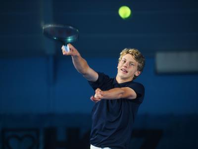 Slovenski teniški up, ki je navdušil na mladinskem turnirju v Wimbledonu