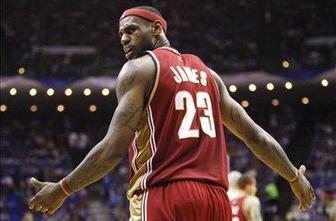 LeBron znova trenira