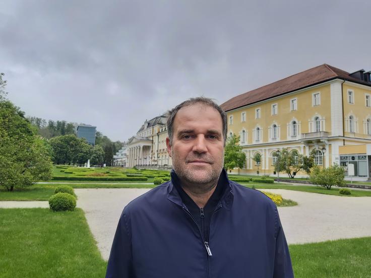 Za Rogaško je sanjska sezona. V drugi ligi ni bila še nikoli tako visoko in blizu preboja med najboljše, tudi v pokalu so poskrbeli za rekord in se prvič uvrstili med najboljših osem. Uspeh bi bil lahko še večji, a so v četrtfinalu nepričakovano pokleknili proti Bistrici. Proti tekmecu, ki so ga le nekaj dni pred tem suvereno premagali v drugi ligi. A v pokalu veljajo drugačna pravila. | Foto: R. P.