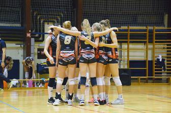 Formiske ostale brez šesterice igralk