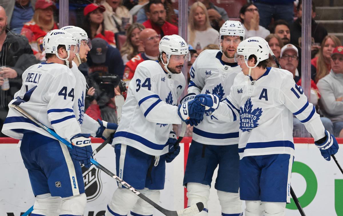 Toronto Maple Leafs | Hokejisti Toronta ostajajo v igri za napredovanje. | Foto Reuters