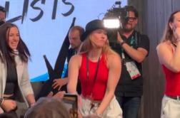 Ganjena Mikaela Shiffrin bučno proslavila zlato odličje