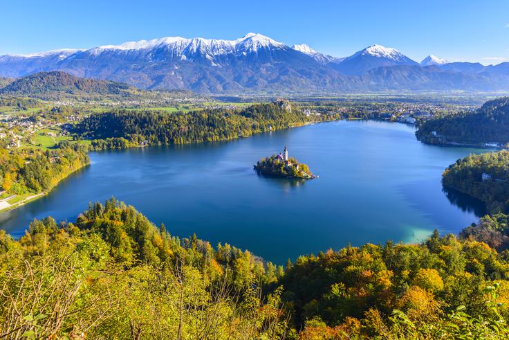 Slovenija ima pogoje za športni turizem, a slabo povezavo med hotelsko in športno infrastrukturo. | Foto: Thinkstock