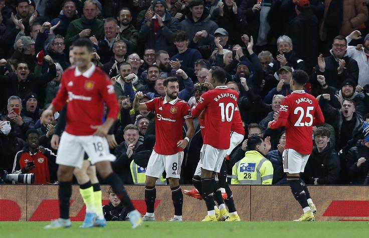 Veselje rdečih vragov, ki so osvojili še šesto premierligaško zmago v sezoni. | Foto: Reuters