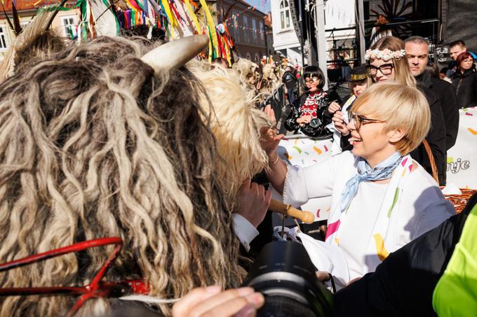 Nataša Pirc Musar in kurenti. | Foto: STA