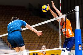 1. DOL: ACH Volley - Calcit Volley