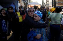 Nov potres v Mehiki ni terjal žrtev, 13 mrtvih ob ogledu škode