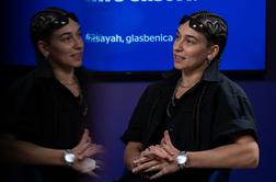 Slovenska glasbenica odkrito: Ne vem, če poznam eno žensko, ki ni imela težav z zlorabo