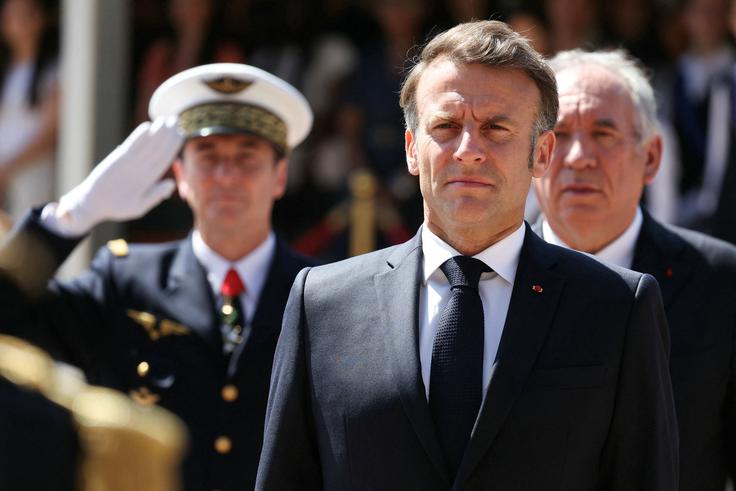 Francoski predsednik je pozval Izrael, naj konča napade na tarče v Iranu, ki niso povezane z jedrsko dejavnostjo ali balističnimi raketami. | Foto: Reuters
