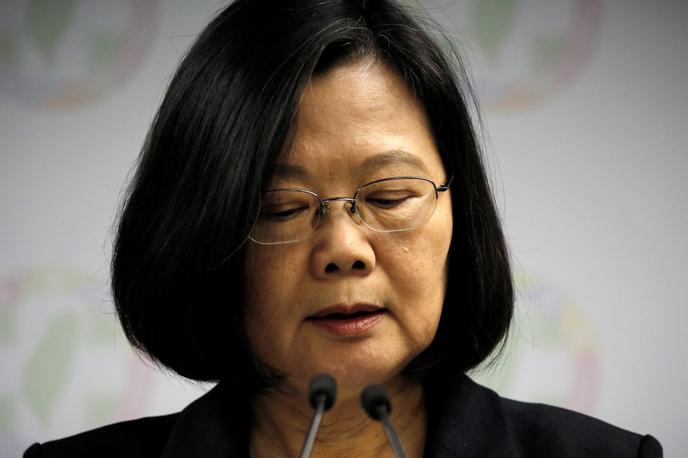 Tajvan Tsai Ing-wen | Tajvanska predsednica se je po porazu na današnjih volitvah podpornikom opravičila in se odločila za odstop s čela DPP. | Foto Reuters