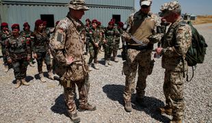 Nemški vojaki nadaljujejo urjenje Kurdov v Iraku