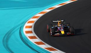 Verstappen najhitrejši, Leclerc zletel v zaščitne gume