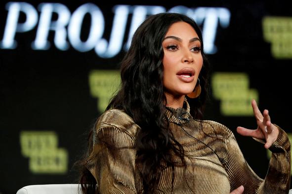 Kim Kardashian presenetila z novico, da bo postala igralka