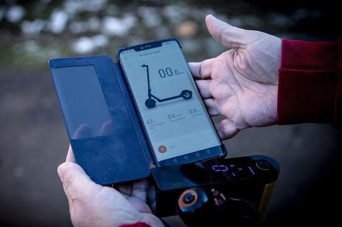Povezana aplikacija Mi Home med drugim omogoča spremljanje številčnih podatkov o prevoženih poteh. | Foto: Ana Kovač