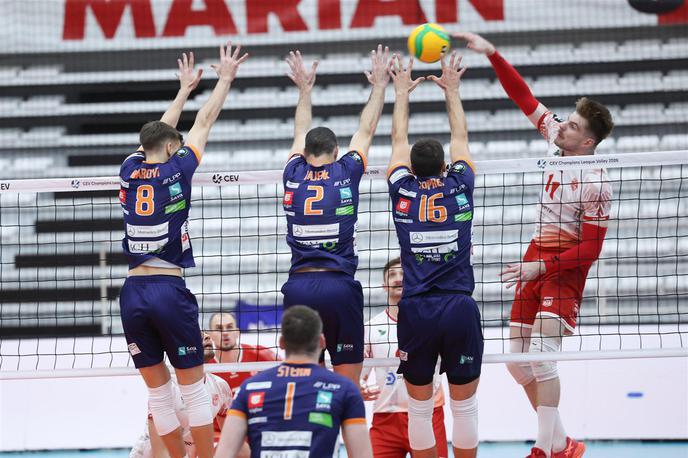 Dinamo Bukareša : ACH Volley | Odbojkarje ACH Volley Ljubljana v četrtek čaka zahtevno povratno kvalifikacijsko srečanje za nastop v skupinskem delu lige prvakov. | Foto CEV