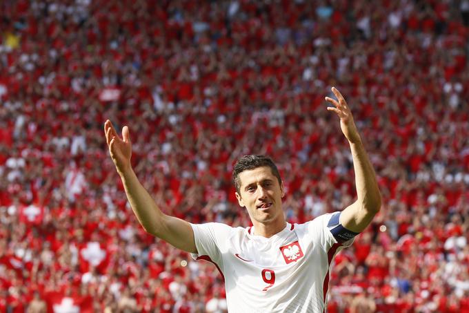 Strelski kralj Poljske na tem prvenstvu še čaka na prvenec. | Foto: Reuters