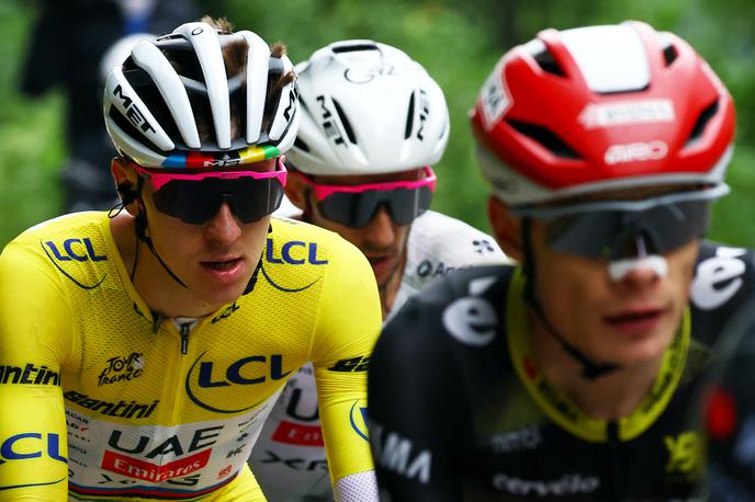 Tadej Pogačar Jonas Vingegaard | Tadej Pogačar in Jonas Vingegaard bosta imela v petek nekoliko skrajšano etapo, saj bo izpuščen en prelaz. | Foto Reuters