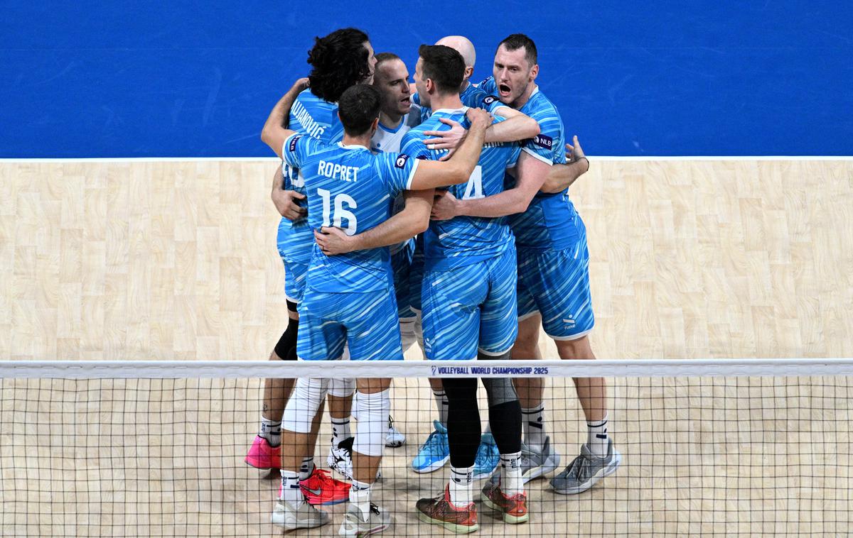 slovenska odbojkarska reprezentanca : ZDA | Tekmeci Slovenije bodo Italija, Švedska, Češka, Grčija in Slovaška. | Foto Reuters