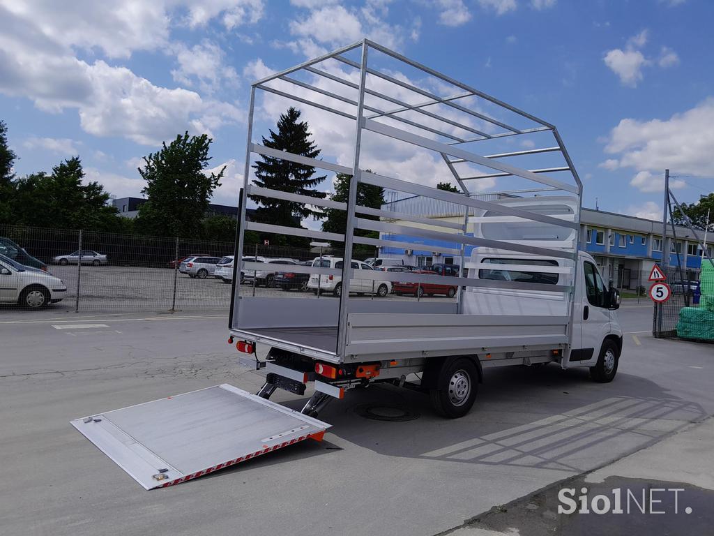 Nadgradnje tovornih vozil s cerado AMK Servis (2)