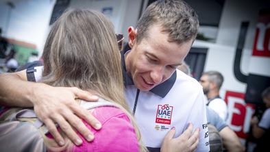 Domen Novak in njegova sanjska služba ob Tadeju Pogačarju