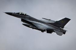 V Ukrajini zrušeno letalo F-16
