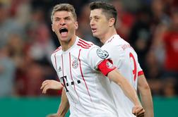 Münchenčani odpihnili Bayer, "hat-trick" Thomasa Müllerja