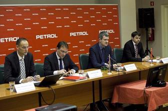 Petrol letos rekordno kljub manjšemu povpraševanju