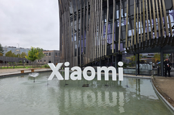 Xiaomi v Münchnu: od bleščečih zapestnic do robotskih sesalnikov in Mini LED-televizorjev