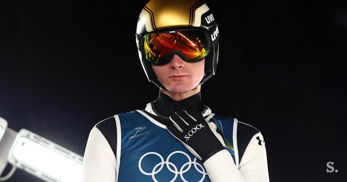 Raimund na treningu najbolj prepričljiv, Prevc v prvi seriji četrti, Lanišek stopnjeval Kép