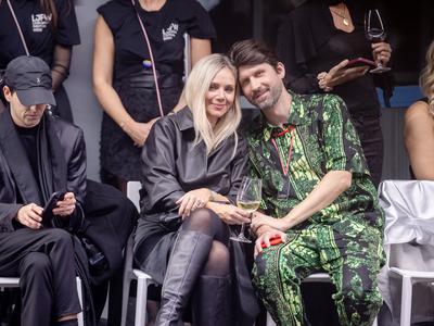 Katarina Čas navdušena nad tretjim dnem LJFW: "Tako živahno še ni bilo, komaj sem dobila sedež!"