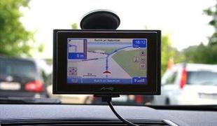Nove mobilne navigacijske naprave MiO moov