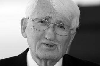 Umrl priznani nemški filozof Jürgen Habermas