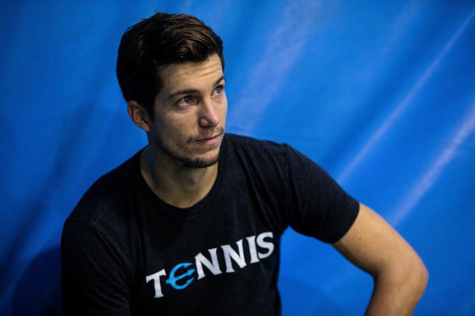 "Rad ima tenis, a ob takšnih ukrepih v tenisu ne uživam tako kot pred epidemijo." | Foto: Vid Ponikvar
