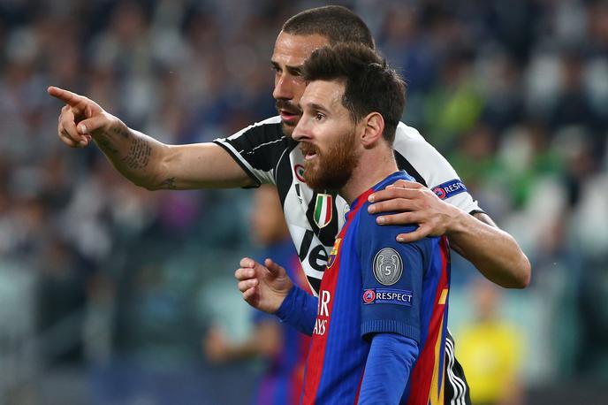 Chiellini Messi | Foto Reuters