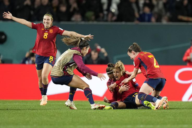 Veselje Špank, ki se bodo v nedeljo potegovale za prvi svetovni naslov. | Foto: Guliverimage