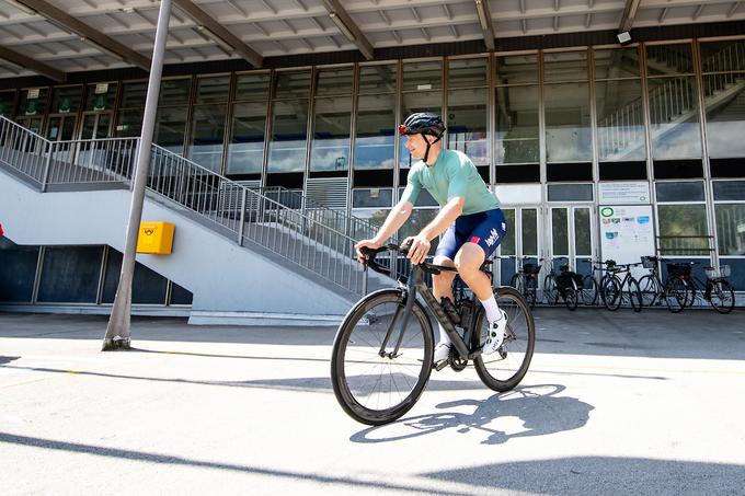Zaljubljenec v kolo - z Gorenjske se je v Tivoli pripeljal s kolesom - stavi na karto dobre fizične pripravljenosti | Foto: Matic Klanšek Velej/Sportida