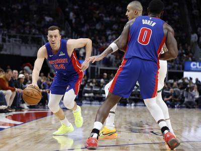 Vroče v Bostonu in Denverju, Dallas v Utahu