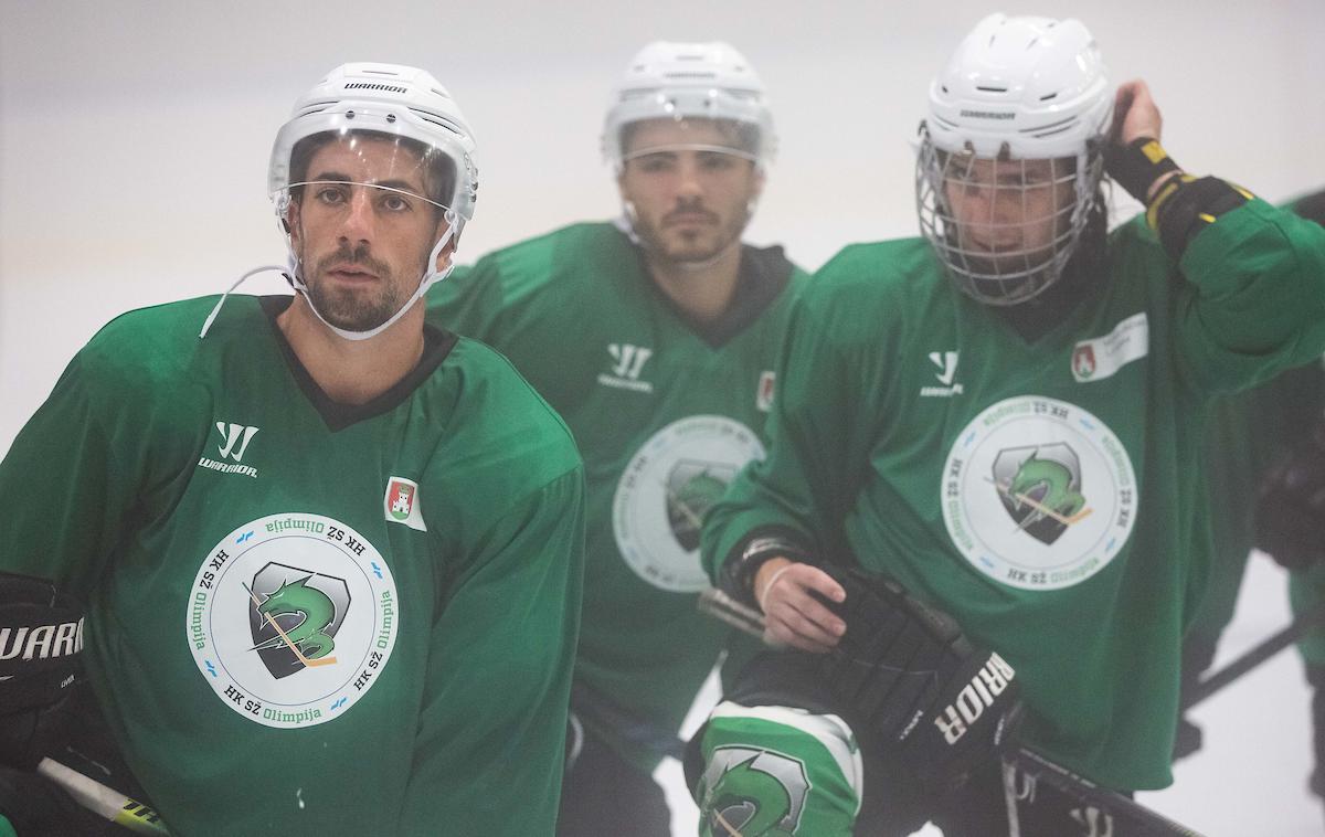 HK SŽ Olimpija trening | Hokejisti HK SŽ Olimpija bi se morali novembra z domačim turnirjem celinskemu pokalu pridružiti v drugem delu tekmovanja, a so tega zaradi stanja z novim koronavirusom odpovedali. | Foto Grega Valančič/Sportida