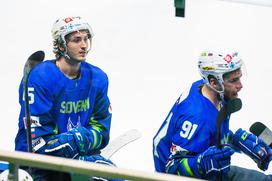 slovenska hokejska reprezentanca Avstrija 2021 Luka Maver Žan Jezovšek