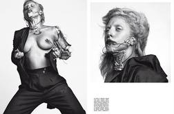 Lady Gaga zgoraj brez za Vogue