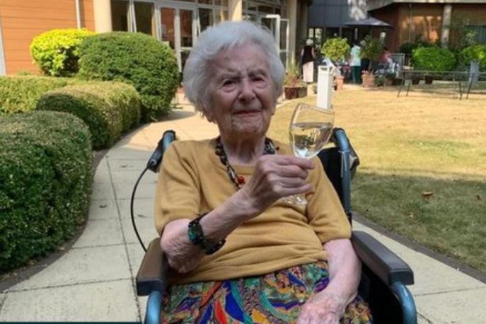 Angela Hutor | Angela je pretekli teden vstopila v 108. leto svojega življenja. | Foto Twitter