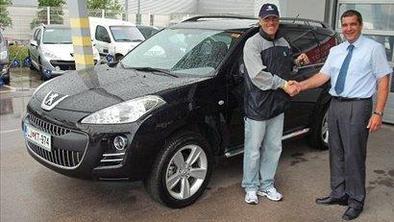 Jure Robič odslej s peugeotom 4007