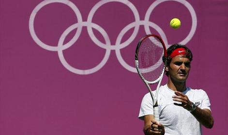 Federer samozavesten, a previden