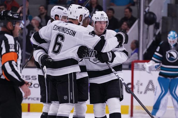 Los Angeles Kings | Anže Kopitar je s soigralci serijo petih gostovanj končal pri moštvu San Jose Sharks. | Foto Reuters