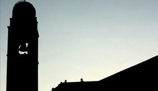 Dubrovnik – premalo ali preveč poln?
