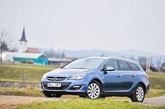 Opel astra sports tourer 1,6 SIDI