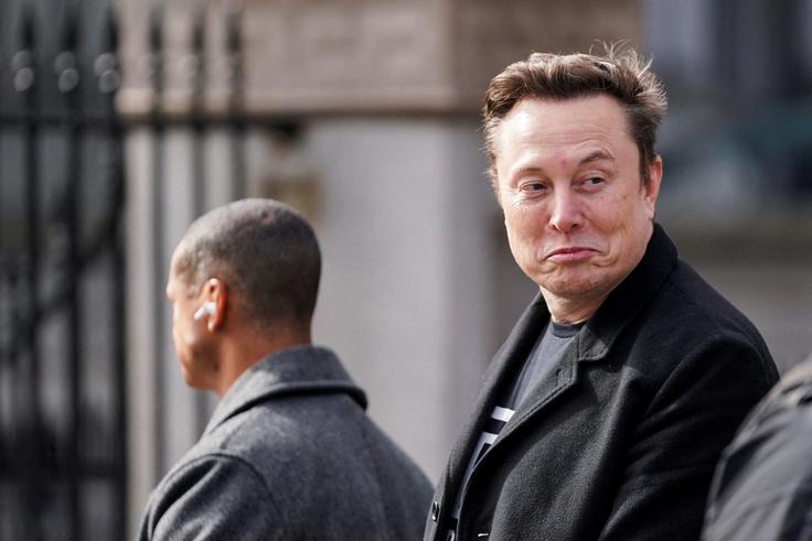 Elon Musk in skupine, ki jih podpira, so pred torkovimi volitvami v podporo konservativnemu kandidatu Bradu Schimlu namenili že več kot 20 milijonov dolarjev. | Foto: Reuters